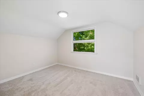 139 Kent Ave, Wauconda, IL 60084 photo 18