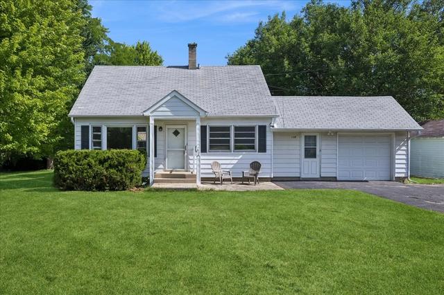 139 Kent Ave, Wauconda, IL 60084