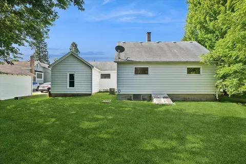 139 Kent Ave, Wauconda, IL 60084 photo 24