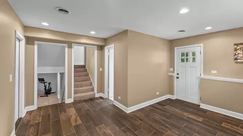 Entry Way - 715 E Main St, Barrington, IL 60010 photo 1 of 3