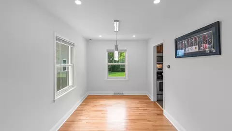 Dining - 715 E Main St, Barrington, IL 60010 photo 2 of 2