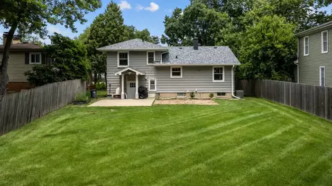 Exterior - 715 E Main St, Barrington, IL 60010 photo 4 of 4