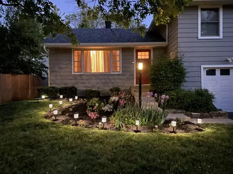 Exterior - 715 E Main St, Barrington, IL 60010 photo 3 of 4