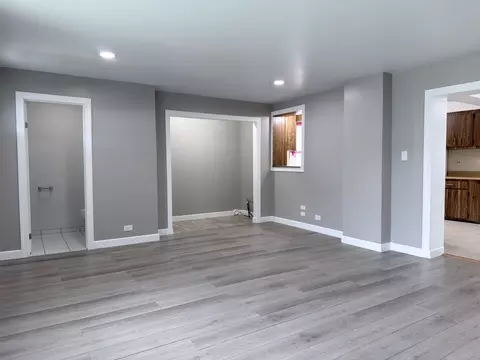 Living - 5132 S Hamlin Ave, Chicago, IL 60632 photo 7 of 7