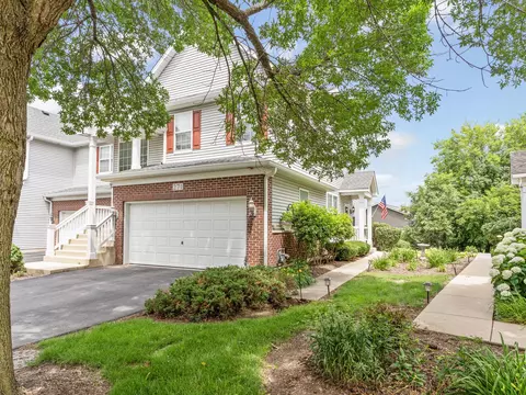 271 Ridge Rd #271, North Aurora, IL 60542