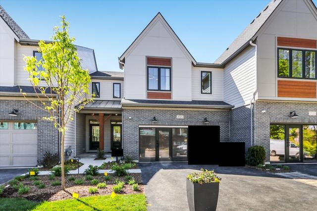 2064 Iron Ridge Ln, Naperville, IL 60563