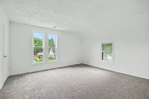 662 Bent St, Elgin, IL 60120 photo 13