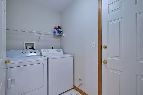 Other - 148 Schiller Sq, Itasca, IL 60143 photo 2 of 5