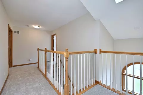 Entry Way - 148 Schiller Sq, Itasca, IL 60143 photo 1 of 1