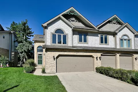 Exterior - 148 Schiller Sq, Itasca, IL 60143 photo 2 of 7