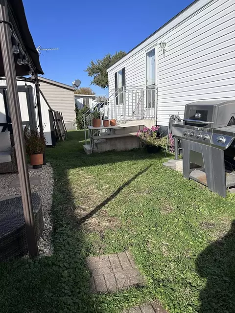 106 8th Ave, Bartlett, IL 60103 photo 18