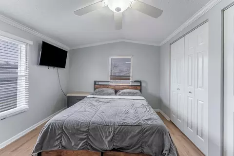 106 8th Ave, Bartlett, IL 60103 photo 12