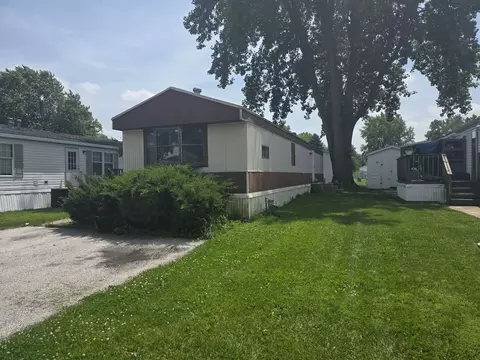 190 Carriage Ln #190, Sauk Village, IL 60411