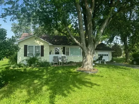 3707 N Fairview Ave, Johnsburg, IL 60051 photo 1