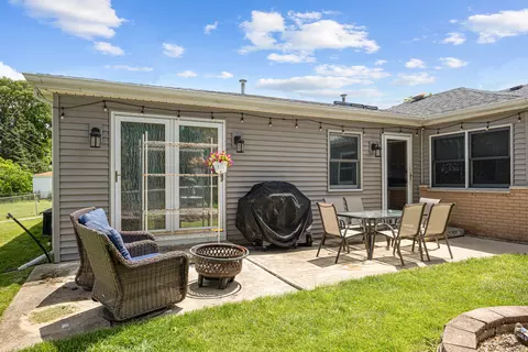60 Arizona Ln, Hoffman Estates, IL 60169 photo 22