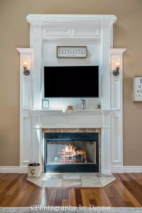 Living - 1 Shannon Rd, Kankakee, IL 60901 photo 3 of 3
