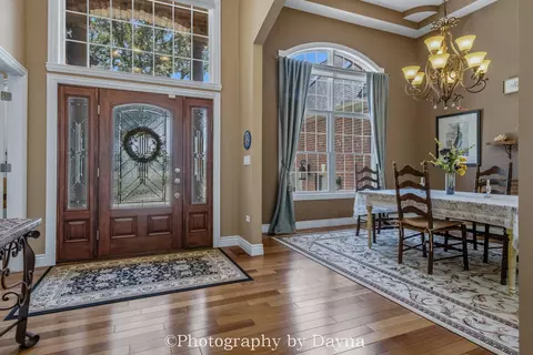 Entry Way - 1 Shannon Rd, Kankakee, IL 60901 photo 1 of 5