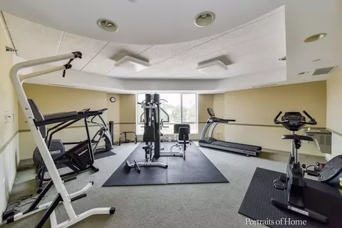 Undisclosed, Wheaton, IL 60187 photo 19