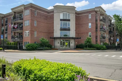 Undisclosed, Wheaton, IL 60187 photo 1