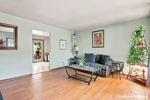 Living - 4800 Willow Ln, Mchenry, IL 60050 photo 2 of 2