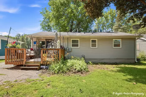 Exterior - 4800 Willow Ln, Mchenry, IL 60050 photo 6 of 6