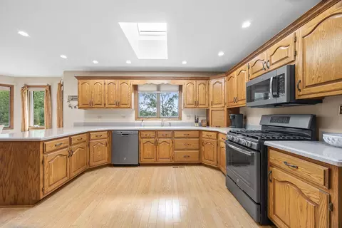 337 Hans Brinker Rd, Peotone, IL 60468 photo 12