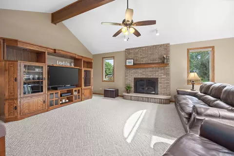337 Hans Brinker Rd, Peotone, IL 60468 photo 15