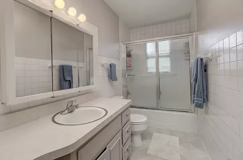 Bath - 23531 W Winston Ave, Plainfield, IL 60586 photo 1 of 1