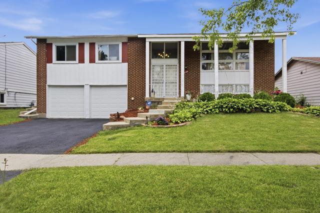17731 Arlington Dr, Country Club Hills, IL 60478