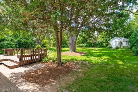 Exterior - 320 Deveron Cir, Cary, IL 60013 photo 5 of 9