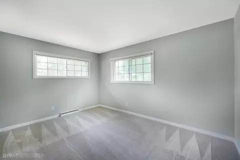 Bedroom - 320 Deveron Cir, Cary, IL 60013 photo 1 of 3