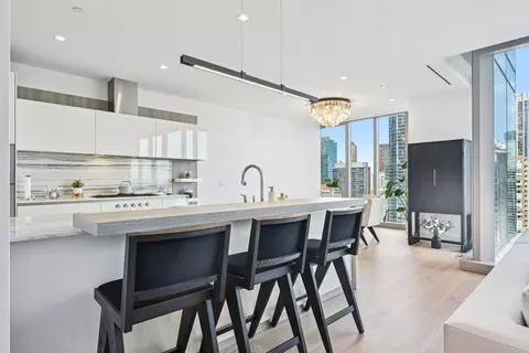 Kitchen - 363 E Wacker Dr #2204, Chicago, IL 60601 photo 1 of 6