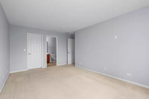 239 Pawtucket Ave, Elgin, IL 60124 photo 29