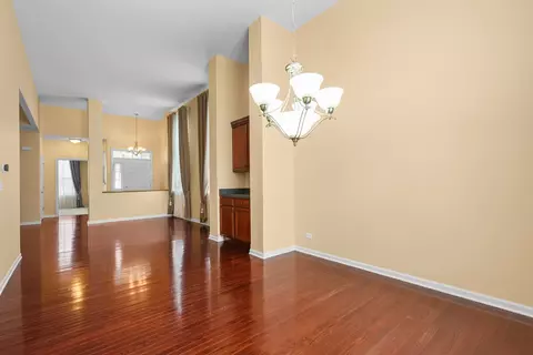 239 Pawtucket Ave, Elgin, IL 60124 photo 11