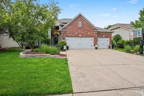 3615 Breitwieser Ln, Naperville, IL 60564