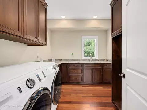 Other - 335 Edgewater Dr, Morris, IL 60450 photo 3 of 17
