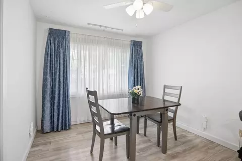 Dining - 26 Skyview Dr, Springfield, IL 62702 photo 1 of 1