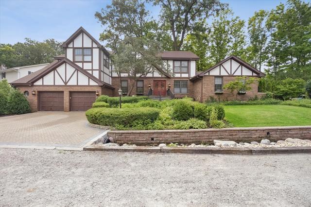 1330 Maple Ave, Downers Grove, IL 60515