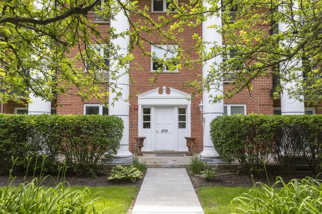 809 E Miner St #1B, Arlington Heights, IL 60004