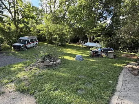 922 Valley Ave, Mchenry, IL 60051 photo 7