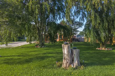 Exterior - 403 W Owsley St, Chenoa, IL 61726 photo 12 of 14