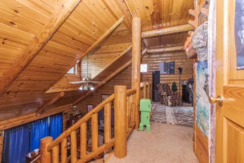 Entry Way - 403 W Owsley St, Chenoa, IL 61726 photo 1 of 1