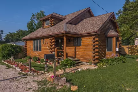 Exterior - 403 W Owsley St, Chenoa, IL 61726 photo 13 of 14