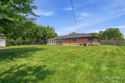 95 E Thacker St, Des Plaines, IL 60016 photo 28