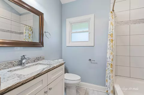 95 E Thacker St, Des Plaines, IL 60016 photo 20