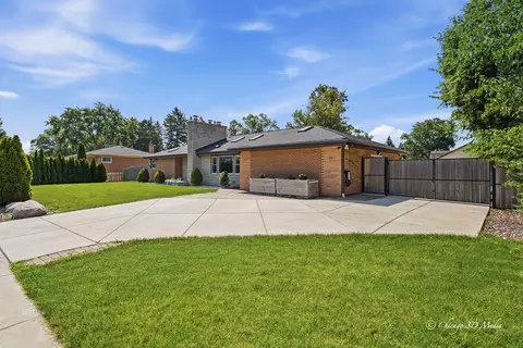 95 E Thacker St, Des Plaines, IL 60016 photo 29
