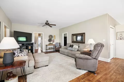 2359 E 5000n Rd, Bourbonnais, IL 60914 photo 7