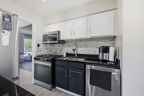 1470 Devonshire Ln, Hoffman Estates, IL 60169 photo 5