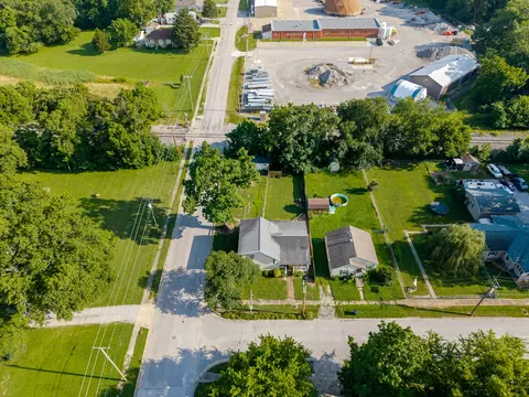 523 E Mitchell St, Salem, IL 62881 photo 36