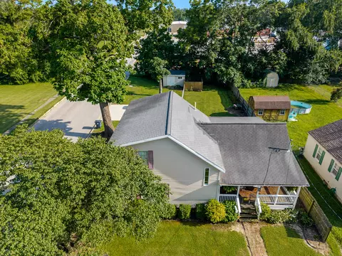 523 E Mitchell St, Salem, IL 62881 photo 34